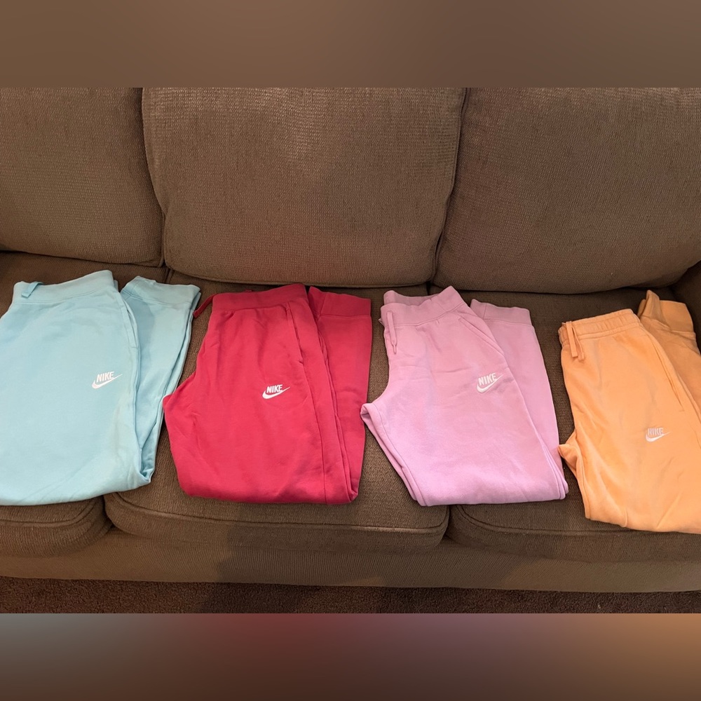 Nike sweat pants